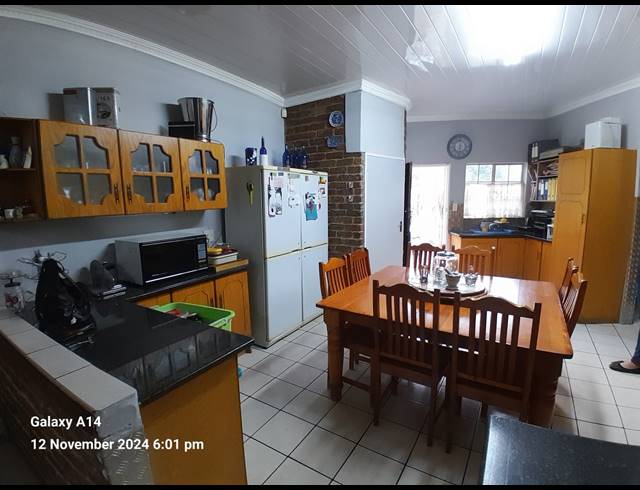 3 BEDROOM FREESTANDING FOR SALE IN CASHAN
